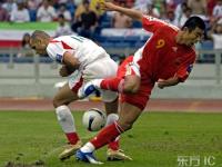 开云足球直播-澳洲前场快速反击，逼平实力强队的简单介绍