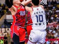 开云下载-上海对决广东，东西部豪强再度争霸巅峰的简单介绍