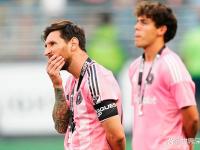 开云体育直播-包含巴塞罗那-完胜对手，梅西上演帽子戏法的词条