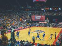 开云下载-羽球赛场双焦点，日本队险胜背后的战术博弈，戴资颖火热状态点燃女单格局