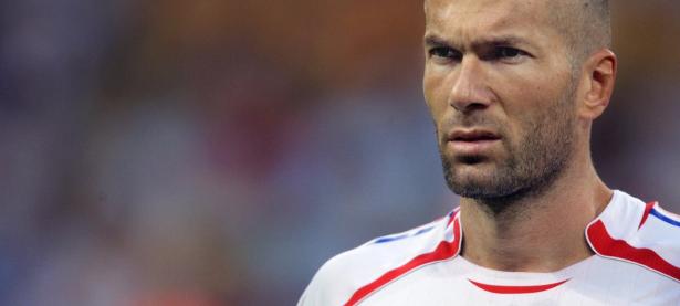 开云体育在线-从红土到硬地，德约科维奇以蒙特卡洛式逆转点燃美网征程，诠释火热状态的多元维度