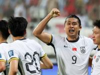 开云足球直播-粉丝争相呼吁，球队赢得关键比赛