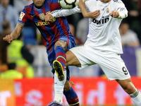 开云体育官网-阿尔维斯客场惊险获胜，逆转对手