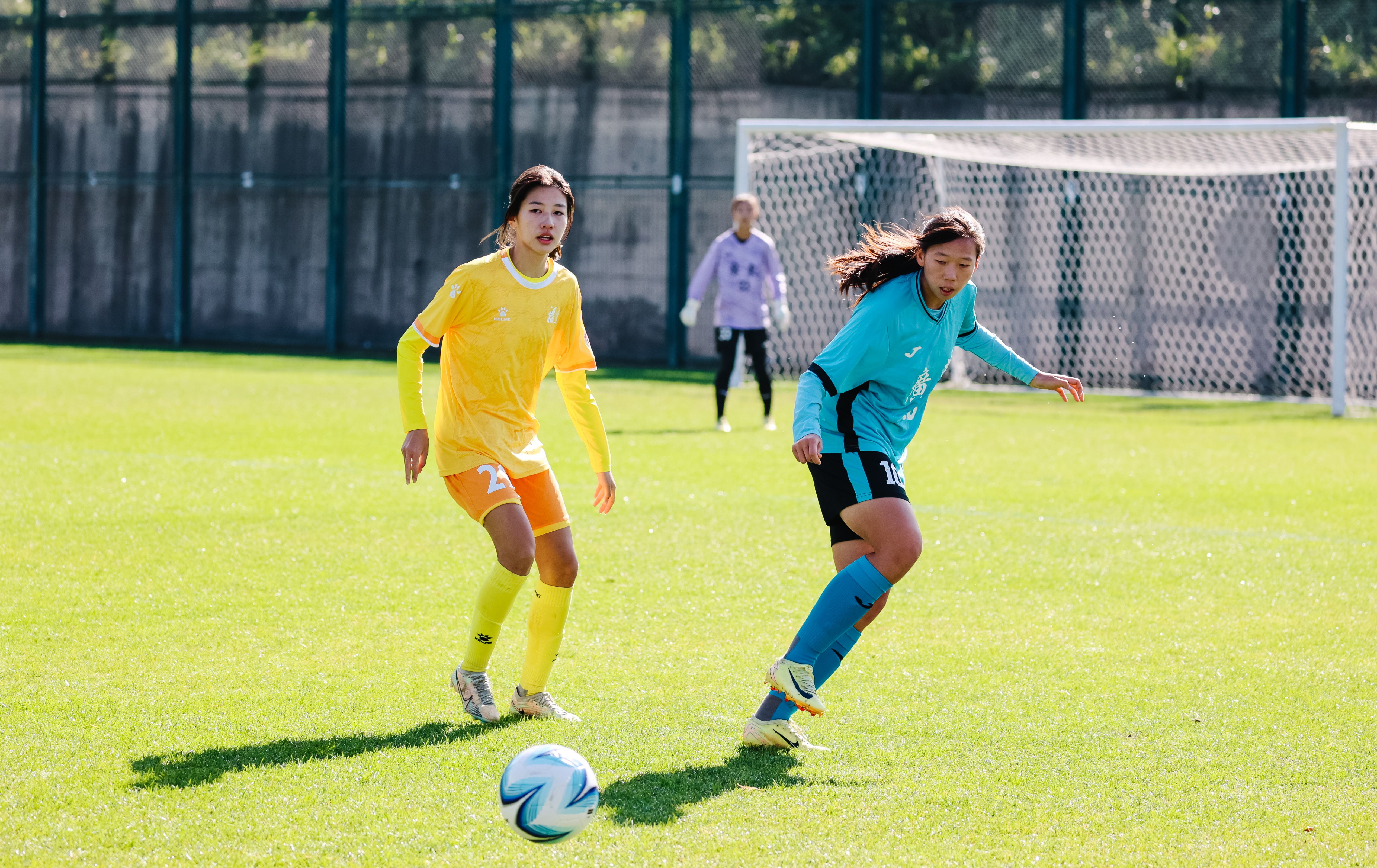 精彩绝伦！国际女足比赛半决赛对阵引燃赛场的简单介绍