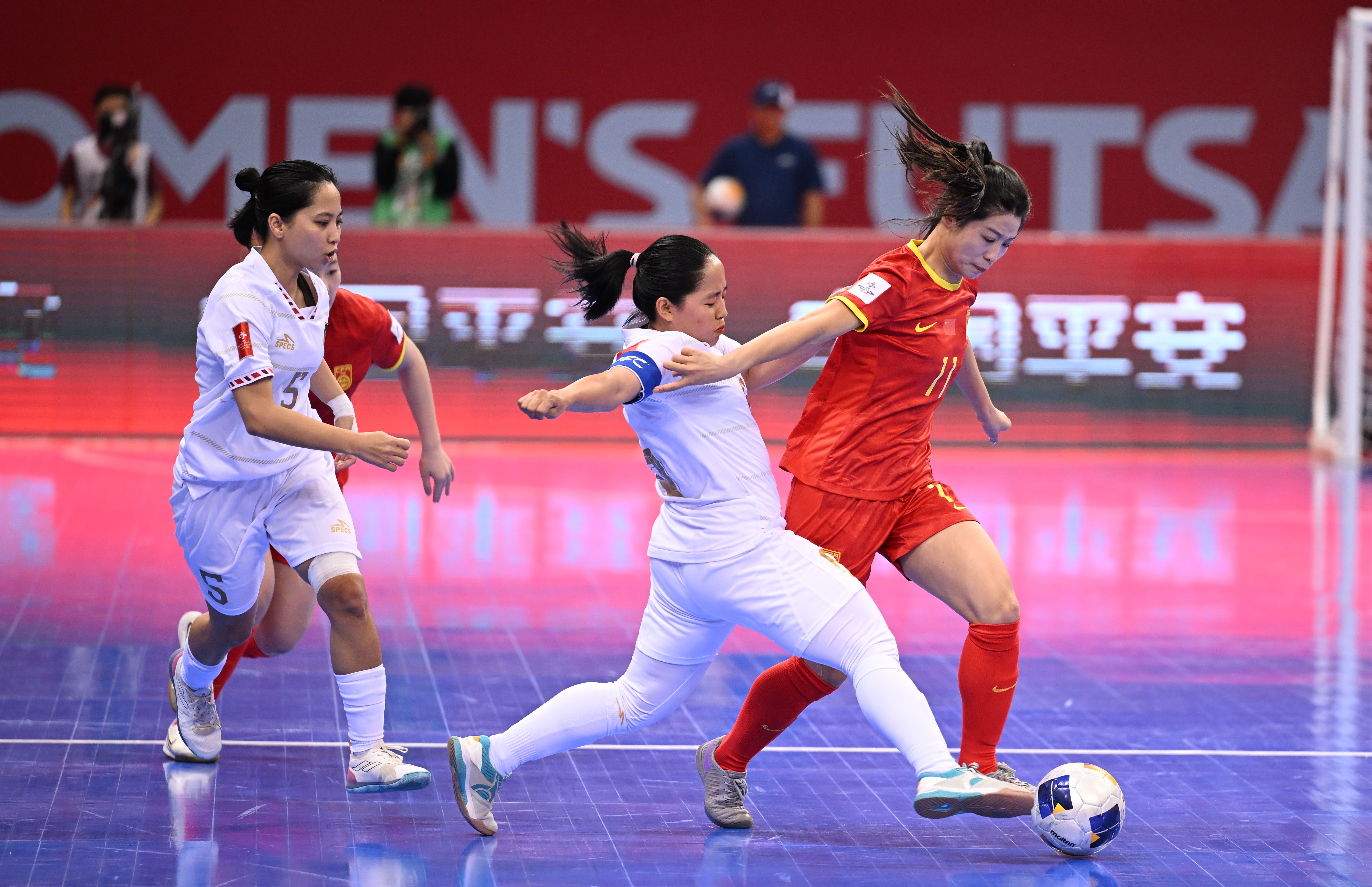 亚洲女足巅峰对决：中国女队力压对手的简单介绍