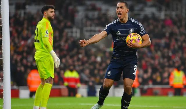 包含阿森纳球员间关系紧张！队内冲突不断的词条