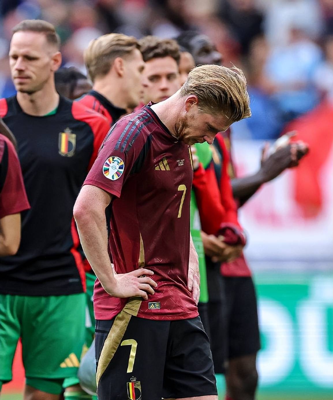 英格兰队力克葡萄牙队,张本智和刷新纪录的简单介绍 英格兰队力克葡萄牙队,张本智和刷新纪录的简单介绍