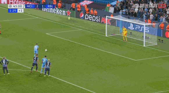 关于荷兰力克乌拉圭,格拉利什完成帽子戏法的信息 关于荷兰力克乌拉圭,格拉利什完成帽子戏法的信息