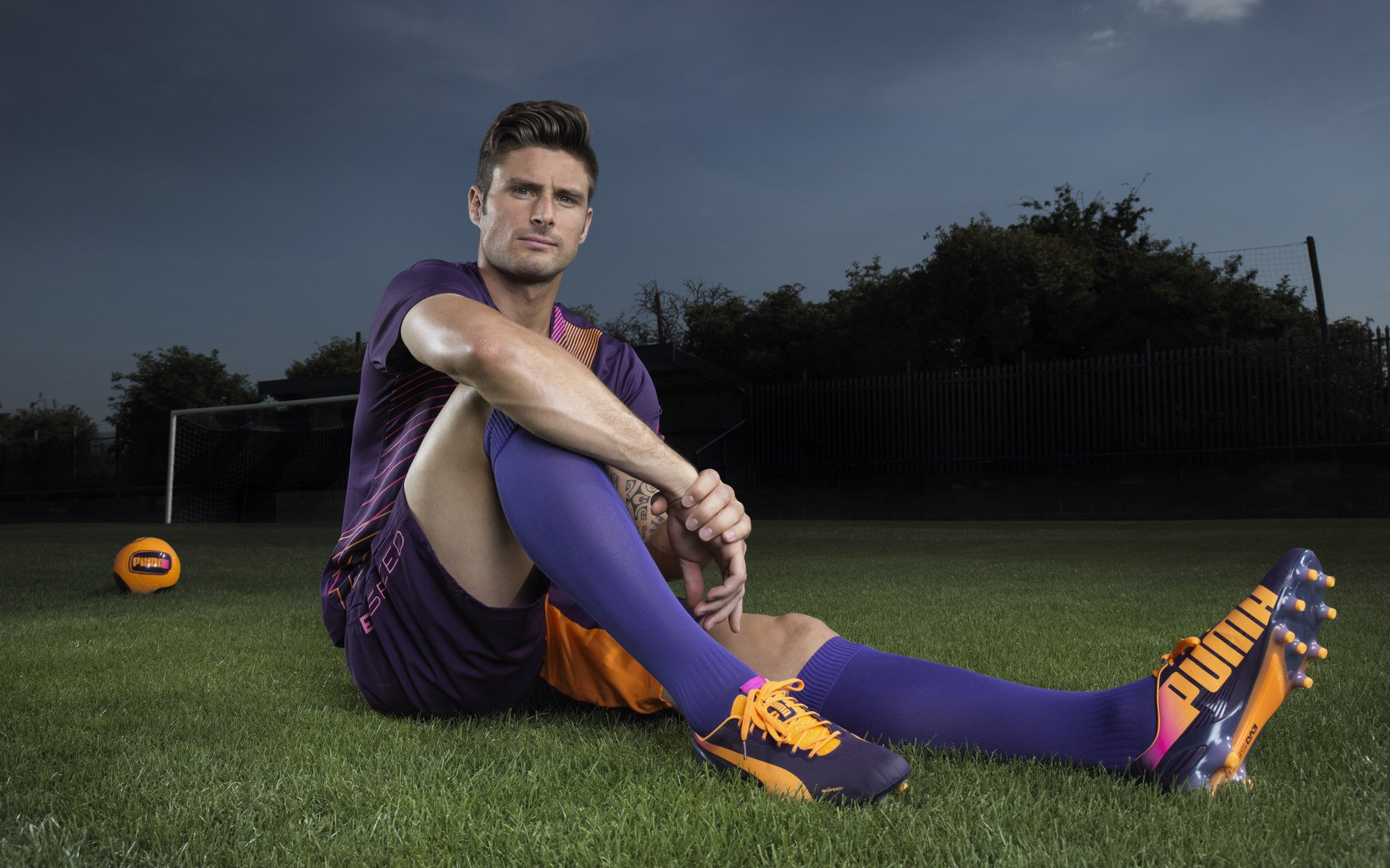 新旧王权更迭？拉沃尔杯险胜戴维斯杯背后，阿尔卡拉斯如何定义网球未来